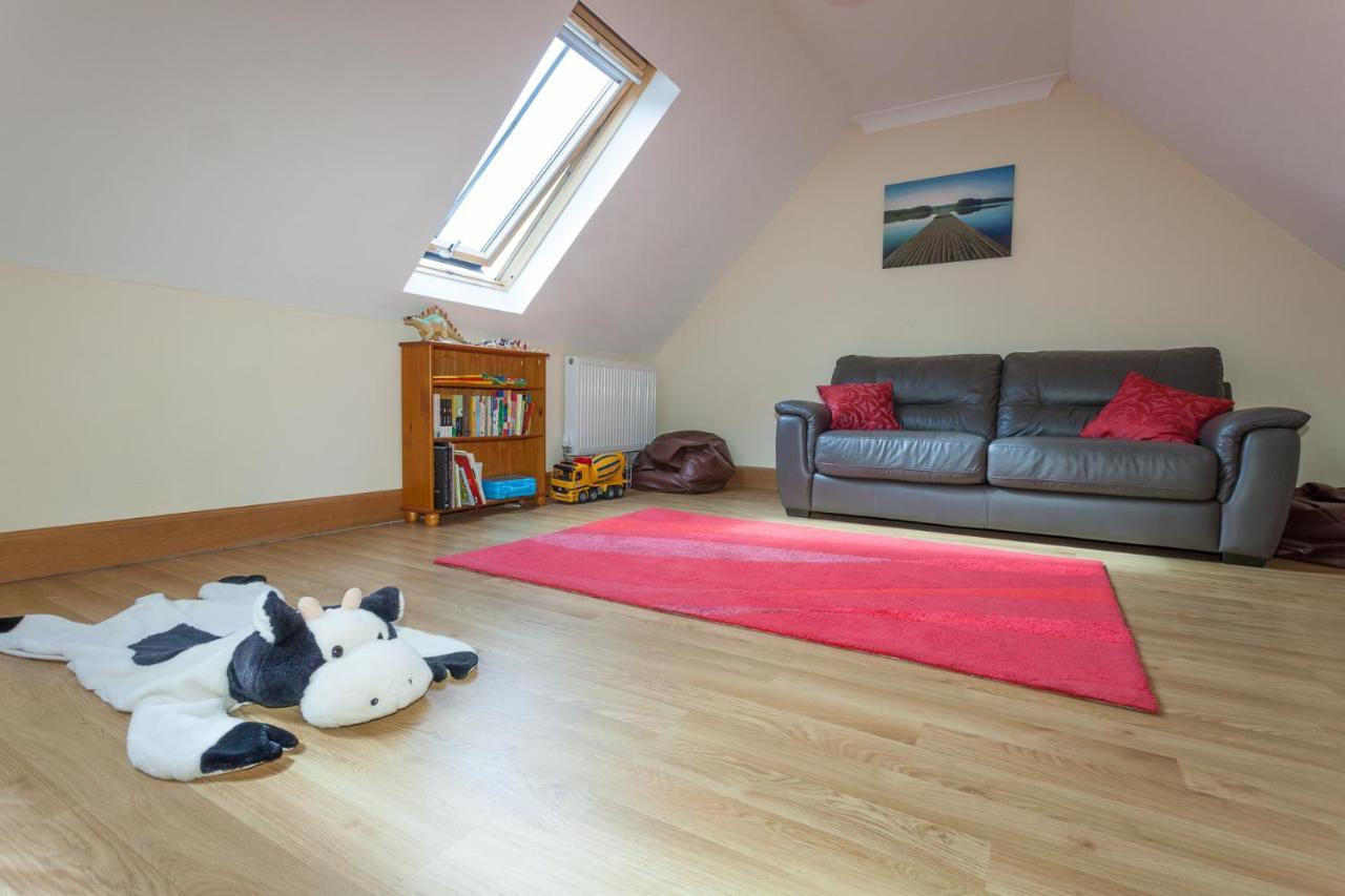 Honeysuckle Cottage At Williamscraig Holiday Cottages Linlithgow Exterior foto